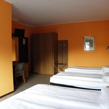 Hotel Corona Tirano Δωμάτιο φωτογραφία