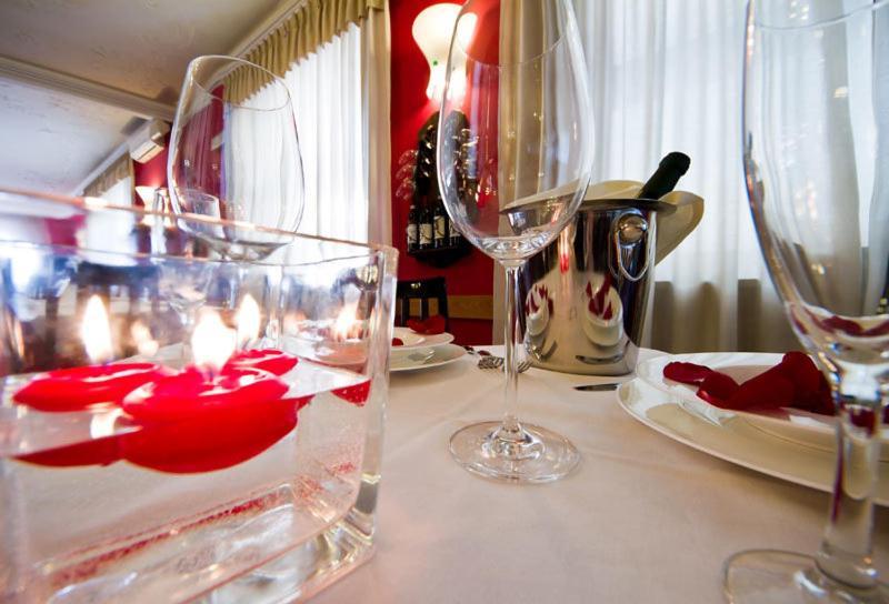 Hotel Corona Tirano Εξωτερικό φωτογραφία