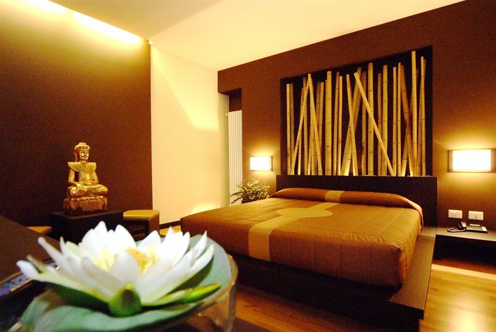 Hotel Corona Tirano Εξωτερικό φωτογραφία
